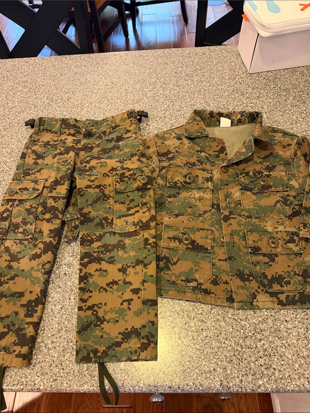 Kids authentic digital camo Utility Jacket and Pants Set - Green/Brown